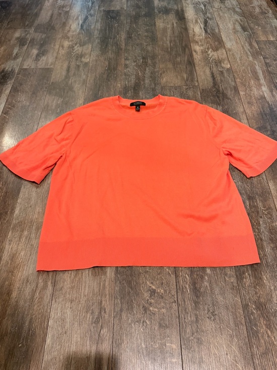 Banana Republic Sweaters - Banana Republic Bright Coral Crew Neck Short Sleeve Sweater